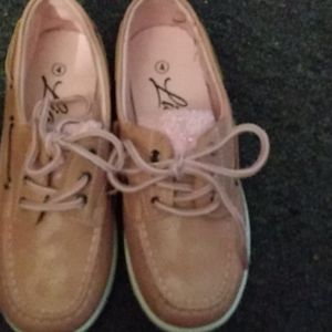 Lia Girls Size 4 Pink and Tan Loafers